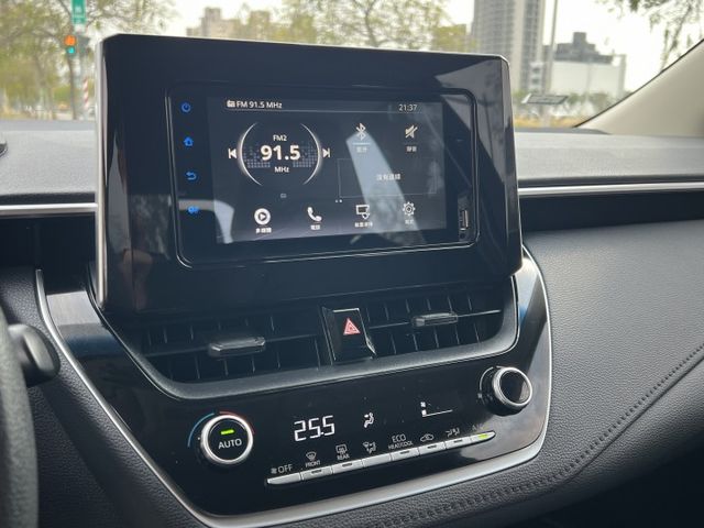 【原版件x認證車】僅跑5.9萬 ACC跟車+車偏 豪華版 鋁圈 恆溫 SUM五大保固 首次預約賞下訂送您旗艦安卓機  第14張相片