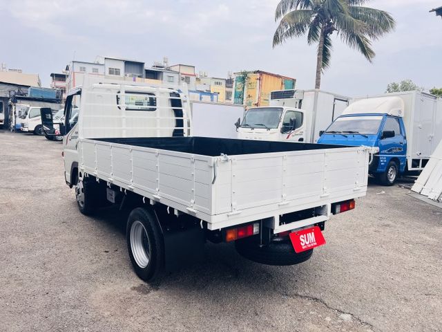 正2017年手排堅達好開耐操 可全貸 超低價格  第7張相片