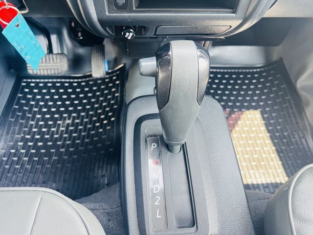 正2022年自排冷凍車 可配合銀行貸款...  第6張相片