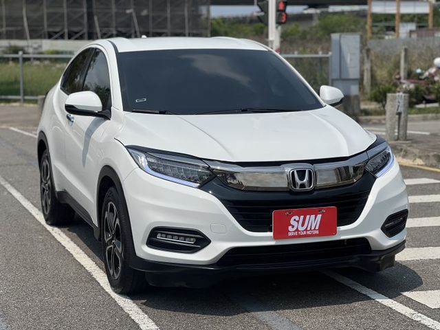 【原版件x認證車】小改款S版 iKEY摸門 LED頭尾燈 6氣囊 ISOFIX 定速+換檔撥片 電子手煞 SUM五大保固  第1張相片