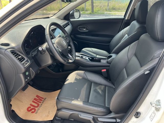 【原版件x認證車】小改款S版 iKEY摸門 LED頭尾燈 6氣囊 ISOFIX 定速+換檔撥片 電子手煞 SUM五大保固  第5張相片