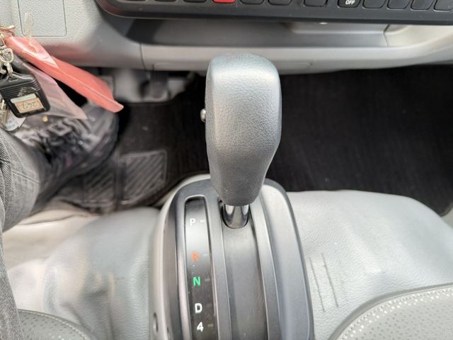 正2023年加長14尺自排廂式貨車僅跑7萬多公里  第5張相片