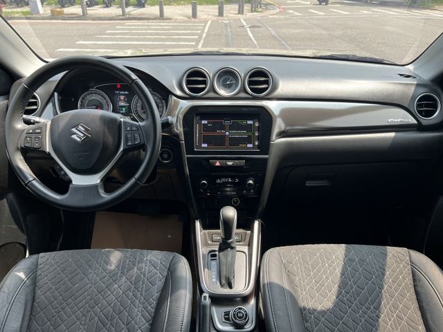 【原版件x認證車】僅跑5.9萬 S AllGrip 四輪傳動 48V輕油電渦輪 省油大馬力 ACC跟車+車偏 奶茶白+黑  第5張相片