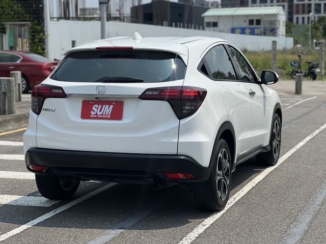 【原版件x認證車】小改款S版 iKEY摸門 LED頭尾燈 6氣囊 ISOFIX 定速+換檔撥片 電子手煞 SUM五大保固  第5張相片