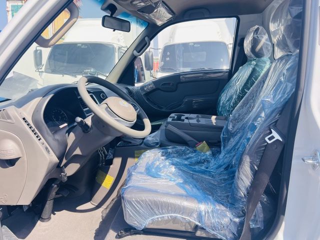 正2025年全新領牌車自排的載貨方便....可貸款..  第3張相片