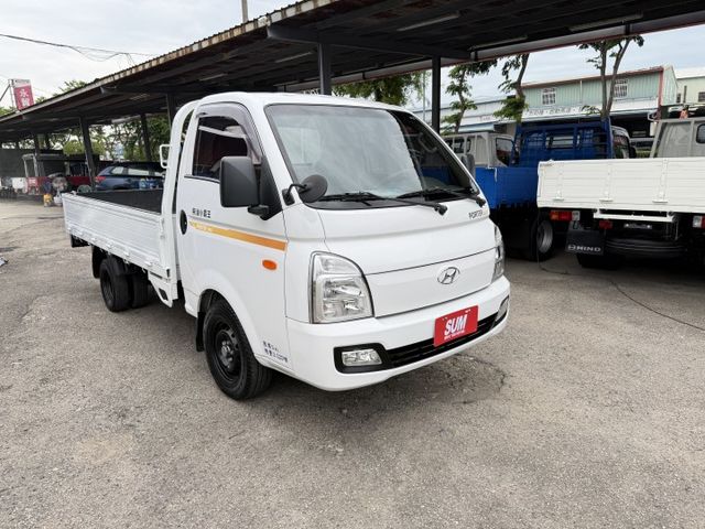 正2022小霸王手排僅跑10萬價格超優惠.....歡迎賞車  第1張相片