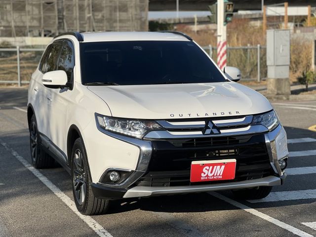 【原版件x認證車】小改款S-AWC旗艦四輪傳動 ACC跟車 iKEY 盲點 電尾門 原廠影音 SUM五大保固 我最便宜!  第1張相片