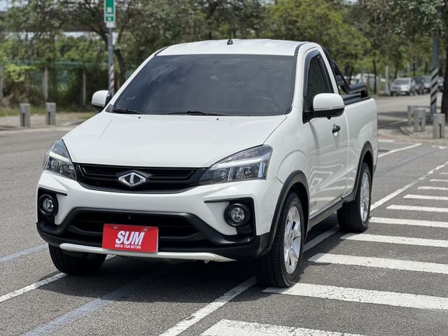 【特價x認證車】原廠保養 皮卡頂規晶鑽型 定速 盲點 車距+車道偏離警示 升級安卓機360環景 專用後防滾龍+防雨捲簾  第2張相片