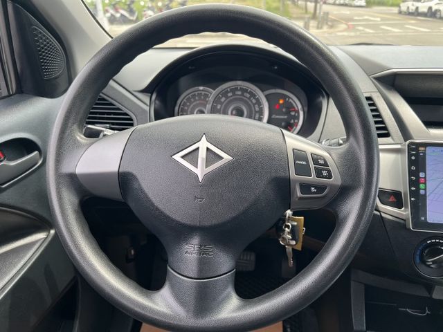 【商用神車x認證車】僅跑11萬 精緻型 定速 鋁圈 中央冷氣 全新升級旗艦安卓機+行車紀錄器+高清倒車 SUM五大保固!  第14張相片