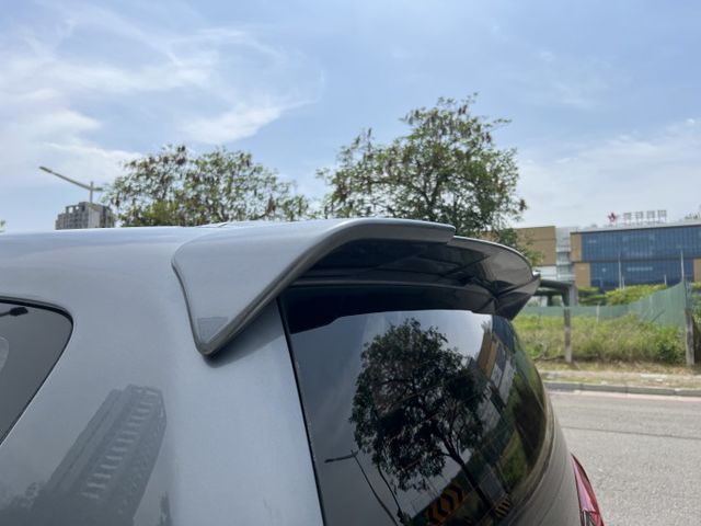 【商用神車x認證車】僅跑11萬 精緻型 定速 鋁圈 中央冷氣 全新升級旗艦安卓機+行車紀錄器+高清倒車 SUM五大保固!  第19張相片
