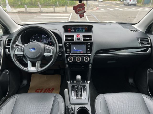 【2.0 i-P 新車114萬】原鈑認證車 里程保證 四輪傳動 全景 盲點 小改款LED主動轉向頭燈 電尾門 CP值超高  第10張相片
