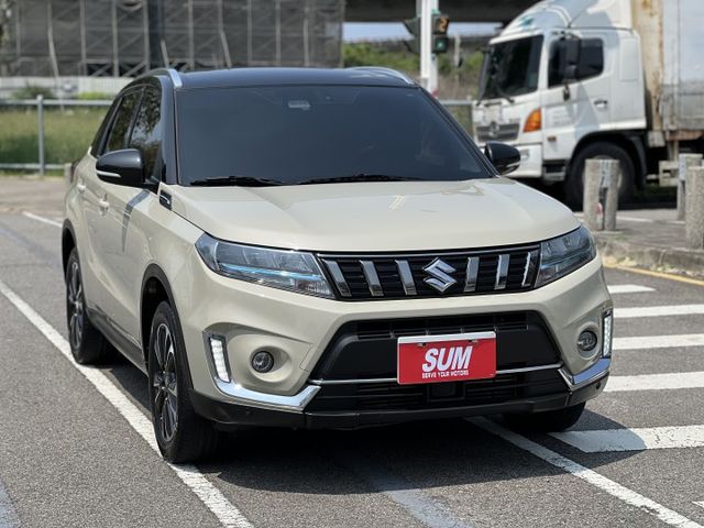 【原版件x認證車】僅跑5.9萬 S AllGrip 四輪傳動 48V輕油電渦輪 省油大馬力 ACC跟車+車偏 奶茶白+黑  第1張相片