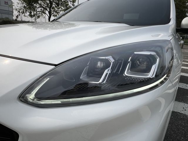 【原版件x認證車】ST-LINE 最頂規 LV.2輔助 250P 四輪傳動 B&O音響 環景 全景天窗 SUM五大保固  第17張相片