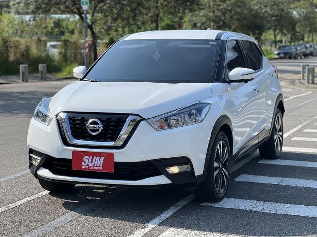 【原版件x認證車】僅跑3.4萬 iKEY摸門 恆溫 360環景 CarPlay 都會小休旅 省油大空間 SUM五大保固  第2張相片