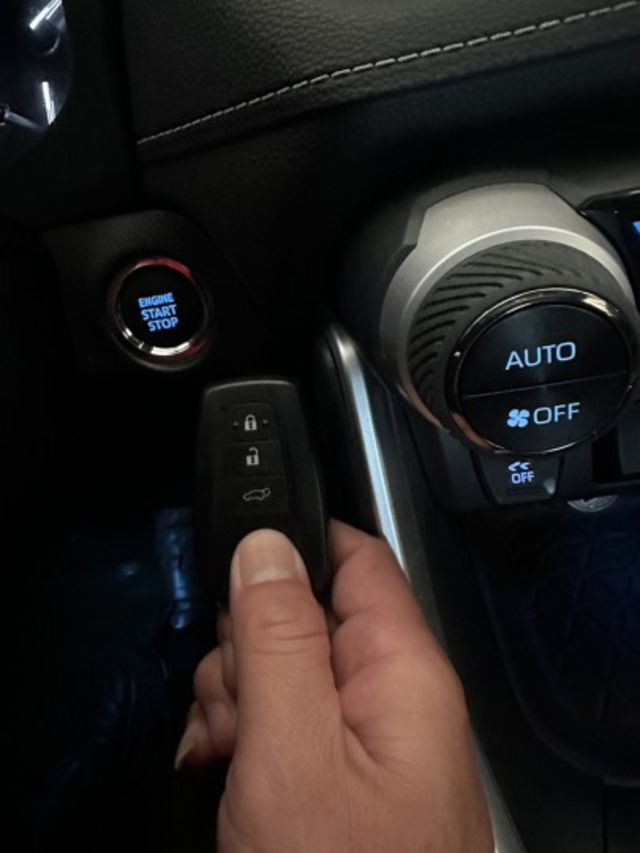 RAV4  第15張相片