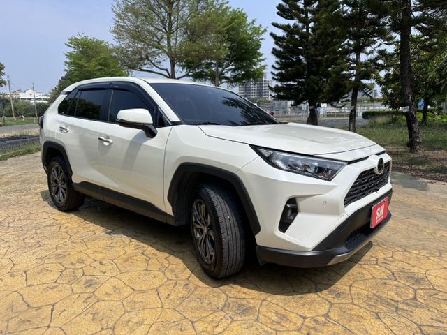 RAV4  第2張相片