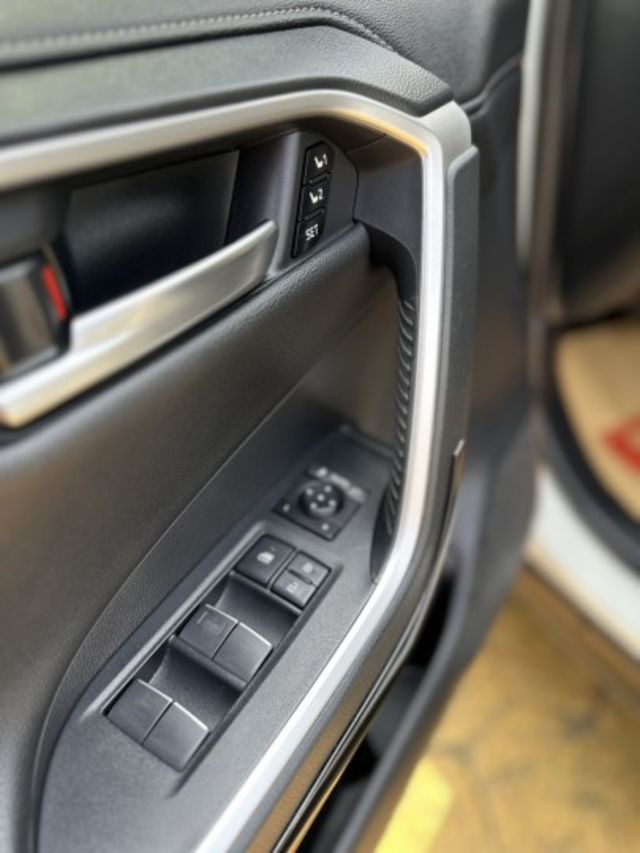 RAV4  第11張相片