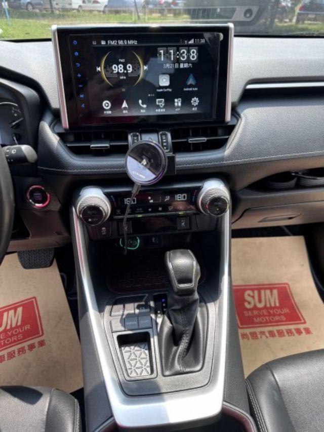 RAV4  第15張相片