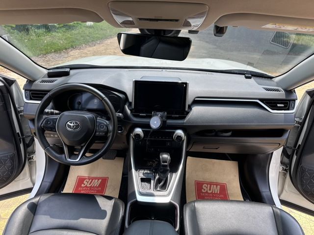 RAV4  第7張相片