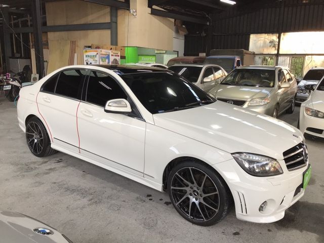 C300 全景天窗 AMG 大螢幕 外觀小改 可全額貸款  第1張相片