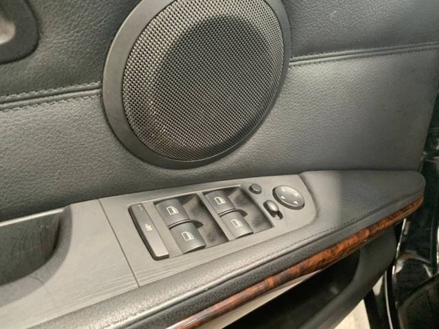 BMW 3 SERIES SEDAN E90  第11張相片