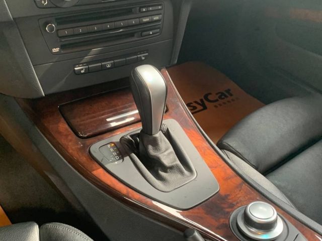 BMW 3 SERIES SEDAN E90  第12張相片