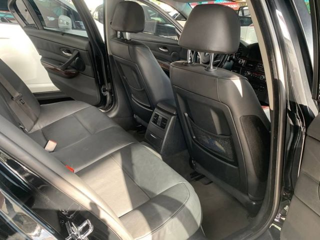 BMW 3 SERIES SEDAN E90  第17張相片