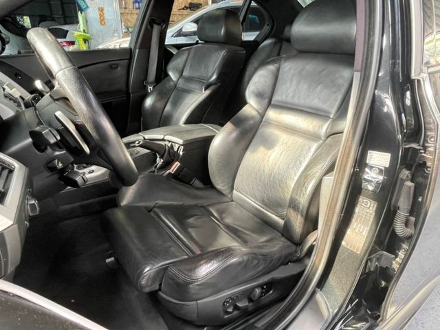 2006 BMW E60 M5 離合器三寶更新  第8張相片