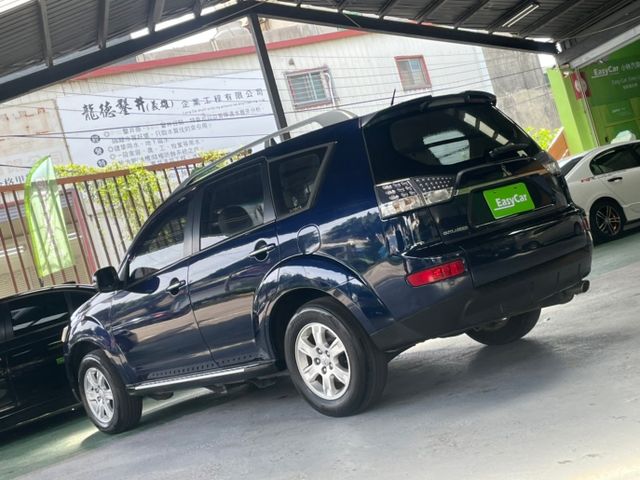 MITSUBISHI OUTLANDER  第4張相片