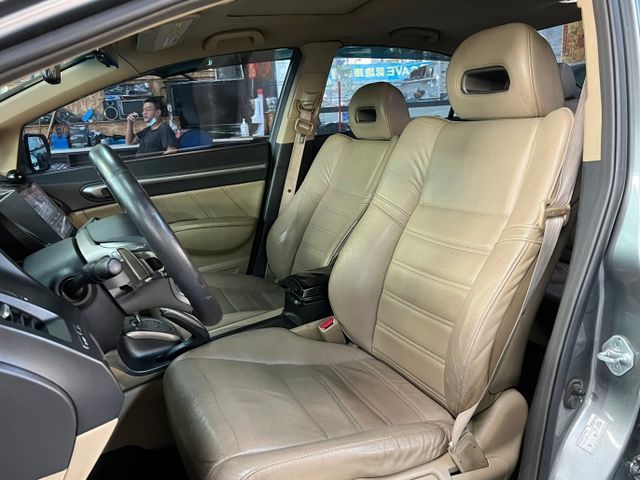 2007 Honda Civic 改安卓機、雙管尾飾  第8張相片