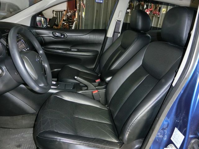 實車實價 免訂金 可全額貸 全額貸特價中 旗艦版 13 日產 Tiida 液晶螢幕 i-Key 免鑰摸門  第8張相片