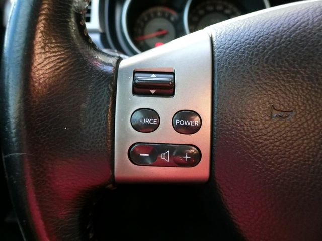實車實價 免訂金 可全額貸11 日產 Tiida 導航 液晶螢幕 恆溫 里程保證  第12張相片