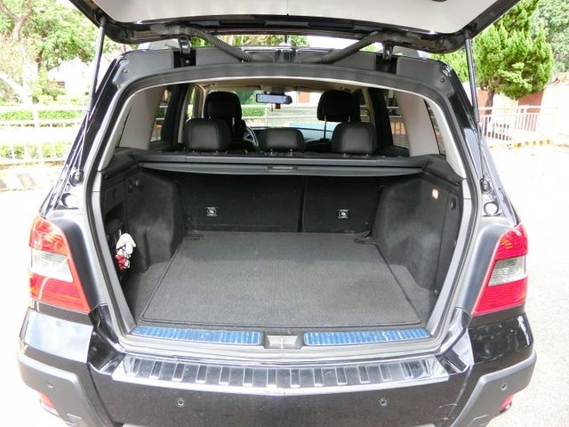 實車實價 免訂金 可全額貸 11 Benz GLK300 4Matic 里程保證  第5張相片