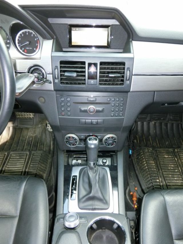 實車實價 免訂金 可全額貸 11 Benz GLK300 4Matic 里程保證  第11張相片