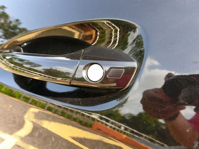實車實價 免訂金 可全額貸 11 Benz GLK300 4Matic 里程保證  第12張相片