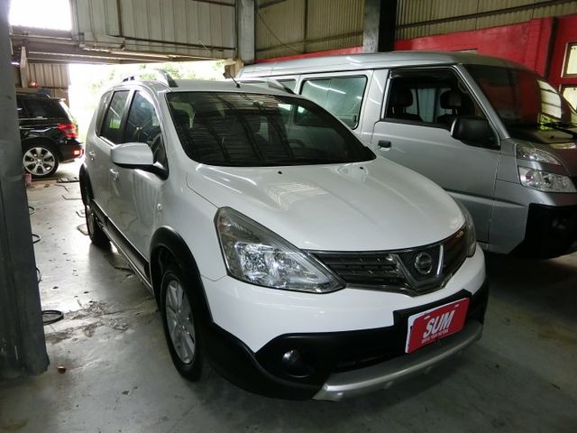 實車實價 免訂金 免頭款 可全額貸 18 日產Livina 行家皮椅版 里程保證  第3張相片