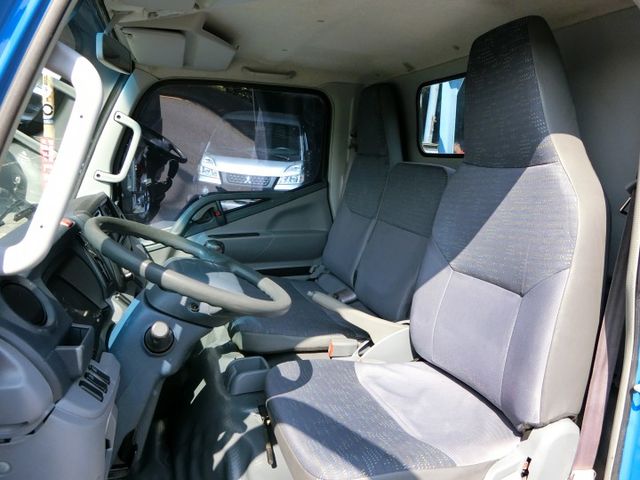 實車實價 免訂金 可全額貸 14 三菱 Canter 柴油 手排 長軸 六輪 11尺半 電動昇降尾門  第9張相片