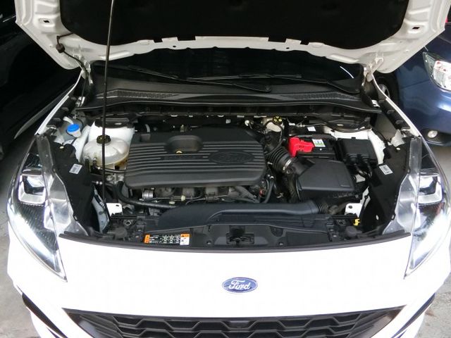 實車實價 免訂金 可全額貸 21 福特KUGA ST-Line AWD 手自排 電動腳踢尾門 環景盲點偵測 車道偏移系統  第6張相片