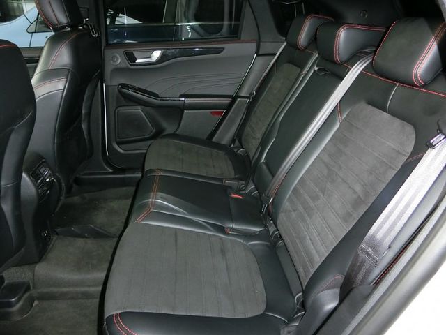 實車實價 免訂金 可全額貸 21 福特KUGA ST-Line AWD 手自排 電動腳踢尾門 環景盲點偵測 車道偏移系統  第8張相片