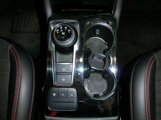 實車實價 免訂金 可全額貸 21 福特KUGA ST-Line AWD 手自排 電動腳踢尾門 環景盲點偵測 車道偏移系統  第12張相片