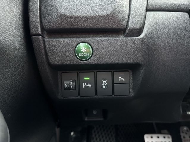 實車實價 免訂金 可全額貸 18 本田 Fit S版 盲點偵測 i-Key 快撥換檔 循跡防滑  第18張相片