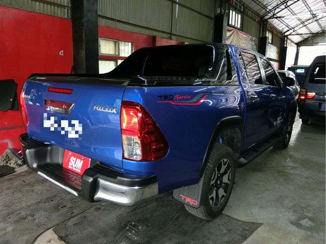 實車實價 免訂金 可全額貸 20 Toyota 海力士 4WD 柴油 環景 免鑰 ACC主動式定速 車道偏移 疲勞警示  第4張相片