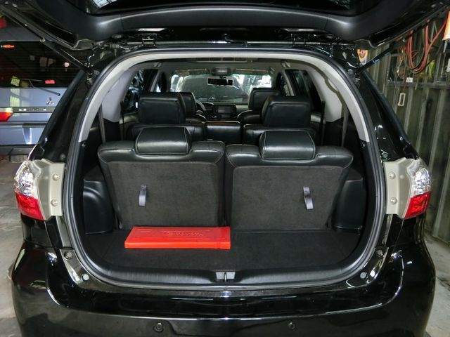 實車實價 免訂金 可全額貸 11 Toyota Wish J版 恆溫空調 液晶螢幕 衛星導航  第6張相片