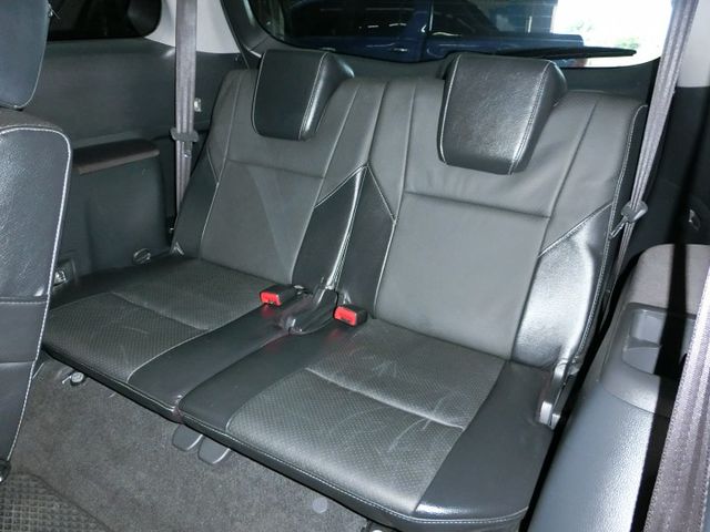 實車實價 免訂金 可全額貸 11 Toyota Wish J版 恆溫空調 液晶螢幕 衛星導航  第9張相片