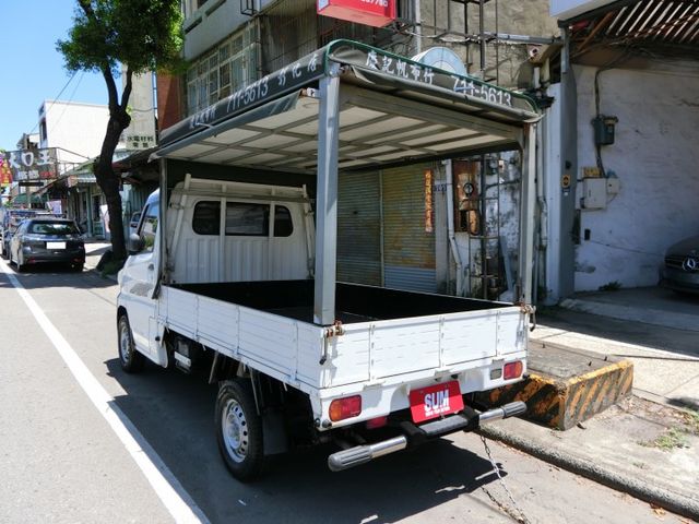 實車實價 免訂金 可全額貸 17 中華 菱利 Veryca A180 蓬式防撞桿  第3張相片