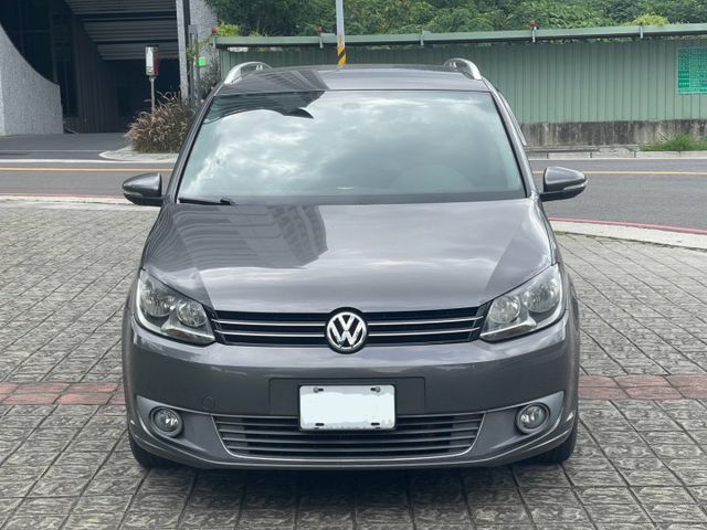 中控螢幕 倒車顯影 7人座  第3張相片