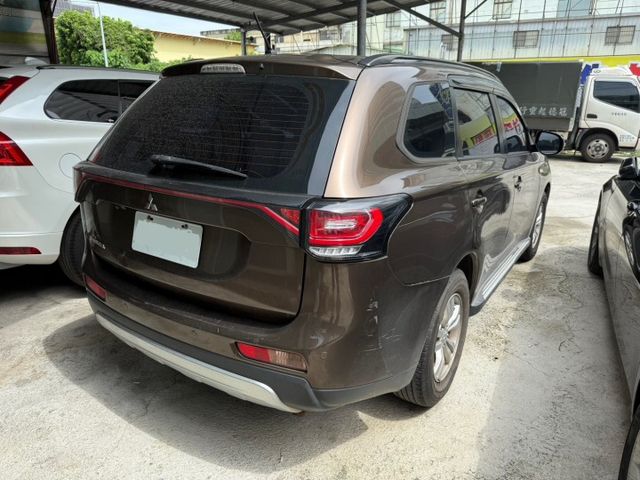 OUTLANDER  第6張相片