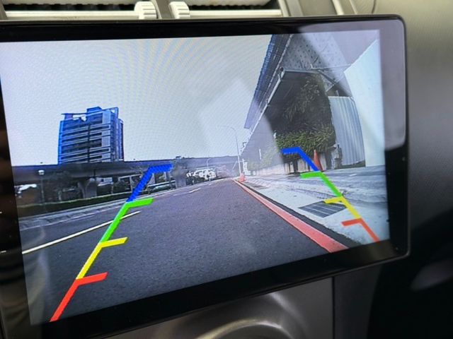 YARIS  第8張相片