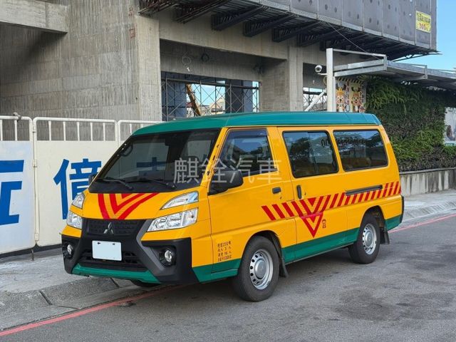 一手 漂亮車 自排  第10張相片