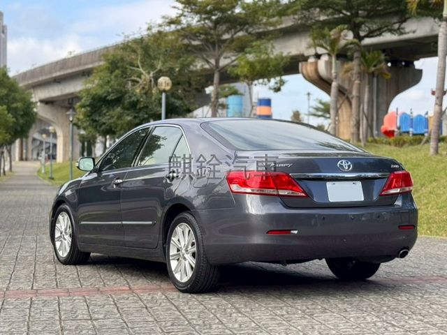 摸門解鎖 抬頭顥示器 定速巡航 安卓機 carplay 米色內裝  電動天窗  第9張相片